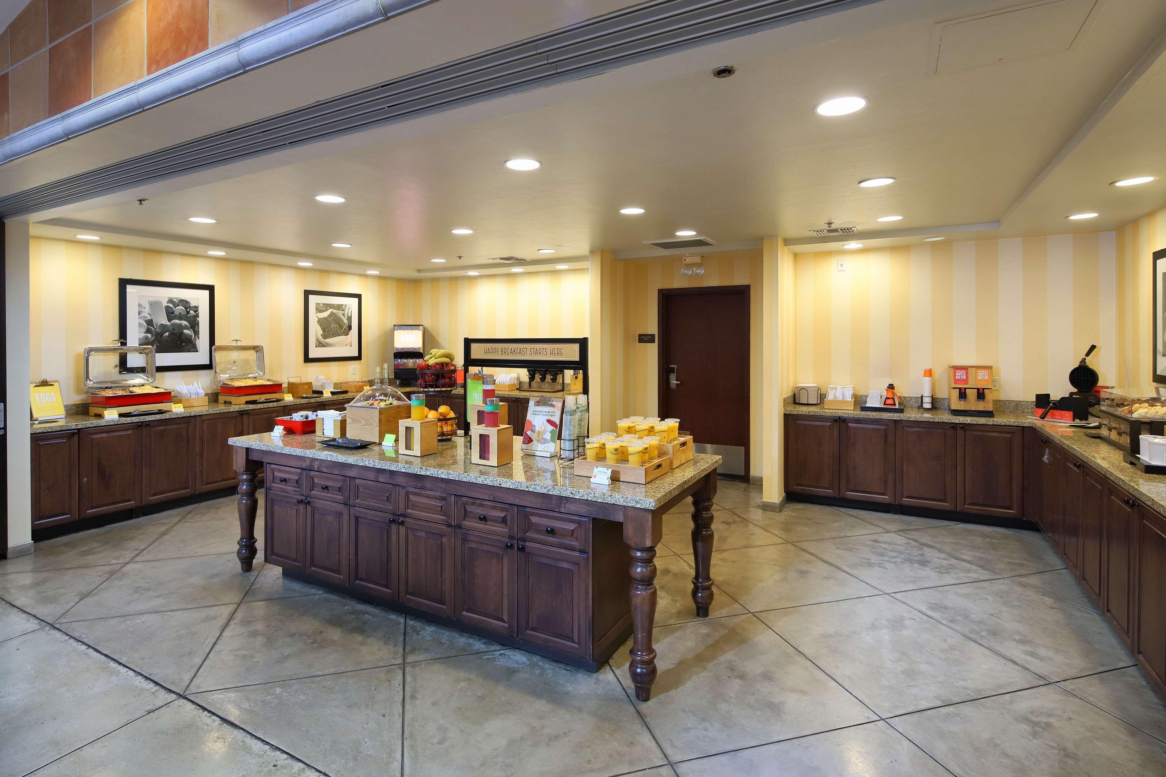 Hampton Inn & Suites Tucson Mall Экстерьер фото